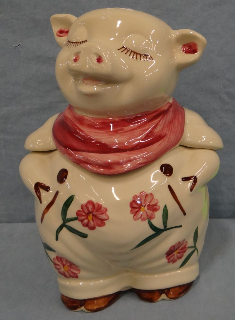Shawnee cookie jar, Smiley Pig, excellent condition
