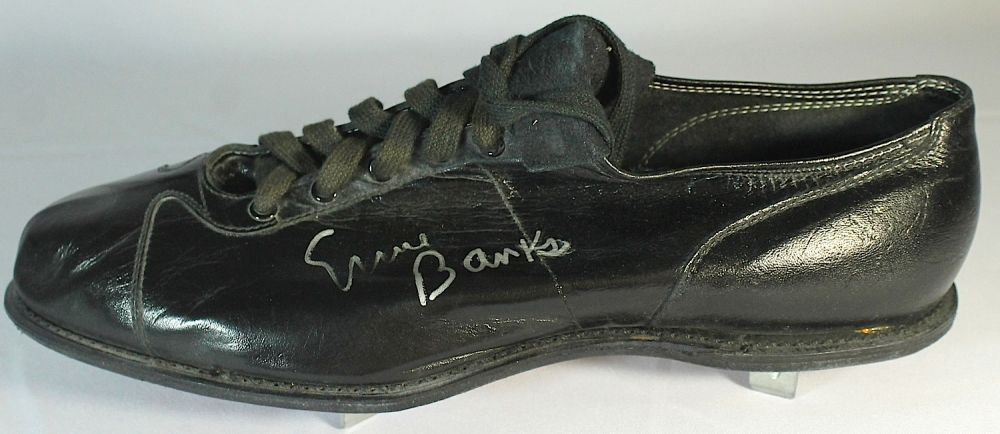 leather baseball cleats