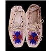Image 1 : Plateau Indian Beaded Moccasins The lot features a