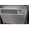Image 1 : DANBY WINDOW AIR CONDITIONER