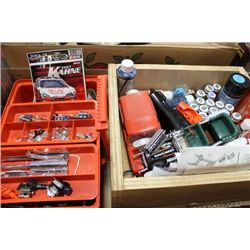 BOX W/ PLASTIC MODEL BUILDING STATION