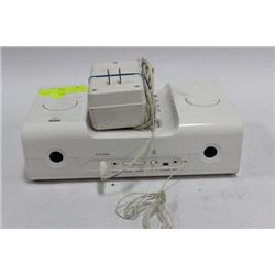 IHOME DOCKING STATION / ALARM CLOCK