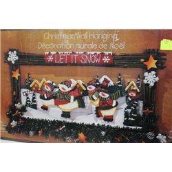 CHRISTMAS WALL HANGING