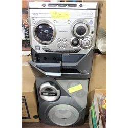 PHILIPS 3 WAY BASS REFLEX STEREO SYSTEM