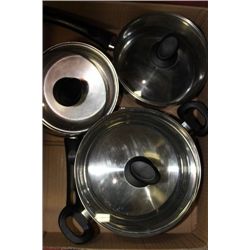 3 PIECE POT SET WTH LIDS