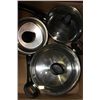 Image 1 : 3 PIECE POT SET WTH LIDS