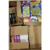 Image 1 : BOX OF PARTY CANDLES & CONGRATULATIONS BANNERS