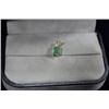 Image 1 : 10 KT GOLD EMERALD (0.65CT) AND DIAMOND PENDANT
