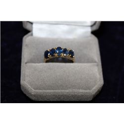 10 KT GOLD SAPPHIRE (3.0CT) RING