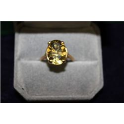 14 KT GOLD QUARTZ RING