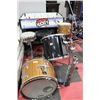 Image 1 : EVANS DRUM SET (NOT COMPLETE) SELLING AS IS