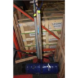 2 STEEL SNOW SHOVELS