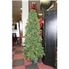 Image 1 : PRELIT 6' CHRISTMAS TREE W ANGEL