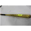 Image 1 : VINTAGE MICKEY MANTLE ENDORSED BAT