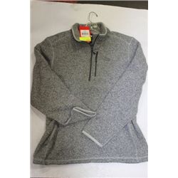 NORTHFACE LONG SLEEVE FLEECE PULLOVER ON