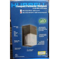 COMPACT PERIMALITER LED WALL PACK