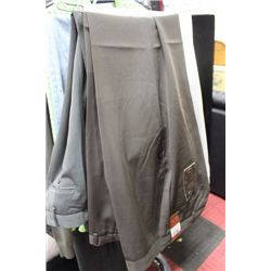 NEW MENS SIZE 40/44'S SLACKS X4