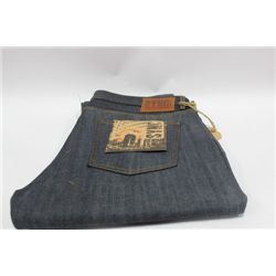 PAIR OF SYNC MENS JEANS SIZE 40