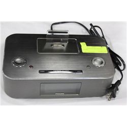 PHILLIPS I-PHONE/PAD DOCKING ALARM CLOCK RADIO