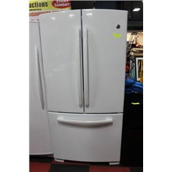 GE WHITE FRENCH DOOR BOTTOM MOUNT FRIDGE