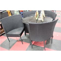 GLASSTOP RATTAN STYLE PATIO TABLE W 4 CHAIRS