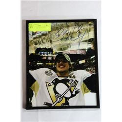 SIDNEY CROSBY SIGNED 8X10