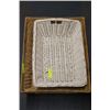 Image 1 : 3 WICKER TRAYS