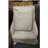 Image 1 : #4 IKEA CHAIR W OTTOMAN