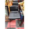 Image 1 : SHOWHOME SET OF 3 BLACK AND CHROME BAR STOOLS