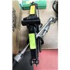 Image 1 : SCISSOR JACK W/ WHEEL HUB CAP REMOVER