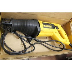 DEWALT HEAVY DUTY RECIPROCATING SAW