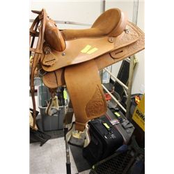 SADDLE (NEW)