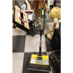 NOMA ELECTRIC SNOW BLOWER