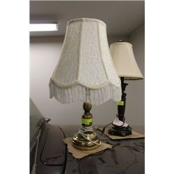 2 ESTATE LAMPS