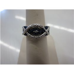 Blue & white Diamond cocktail ring
