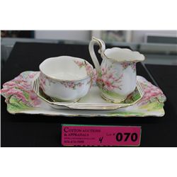 Royal Albert china "Blossom Time" - 4 pieces