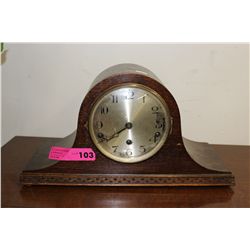 Wooden mantle clock