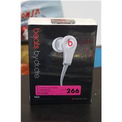 Earbud headphones - white