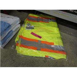 2 Safety vests, size 4 XL