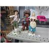 Image 1 : Glazed figurines