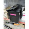 Image 1 : Salesman sample case
