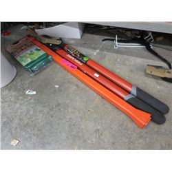 Fiskars 2" limp lopper & a leafpactor