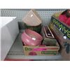 Image 1 : Vintage glazed ceramic items