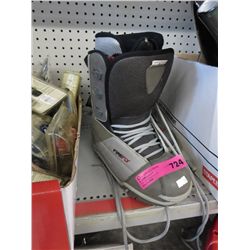 Firefly snow boots, size 7, gently used.