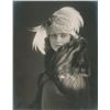 Image 1 : Agnes Ayres