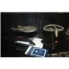 Image 1 : 2 FRANKLIN MINT STAR TREK THE NEXT GENERATION COLLECTABLES; CAST METAL USS ENTERPRISE AND THE