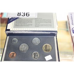 1996 CANADIAN SPECIMEN SET IN CASE WITH FROSTED RELIEF