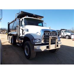 2015 MACK GU713 TRI-AXLE DUMP, S/N 1M2AX09C8FM021317, MACK MP8 425M ENGINE, 10 SPD TRANS, 44K RERS, 