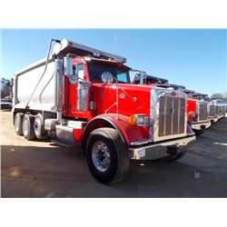 2013 PETERBILT 367 TRI-AXLE DUMP, S/N 1NPTL40X1DD182081,CUMMINS ISX 450 HP ENG, ALLISON A/T, 46K REA