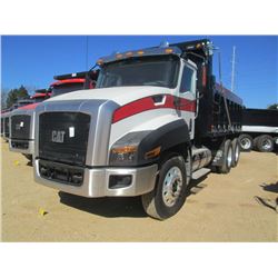 2013 CAT CT660S SBA T/A DUMP, S/N 1HTJGTKRXDJ152030, 410 HP CAT CT13 DIESEL ENG, 10 SPD TRANS, 40K R